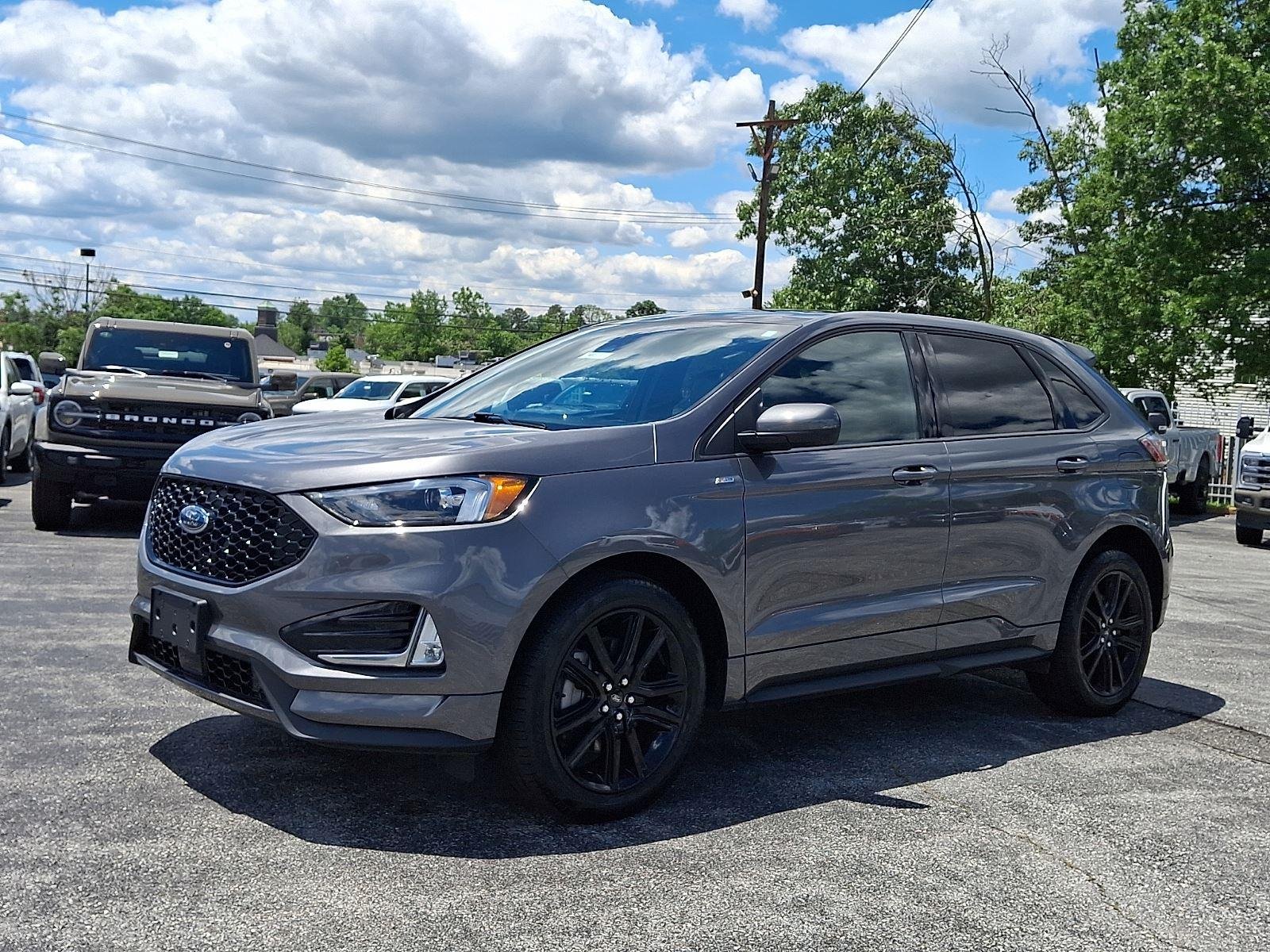 Certified Used 2024 Carbonized Gray Ford ST-Line image 3