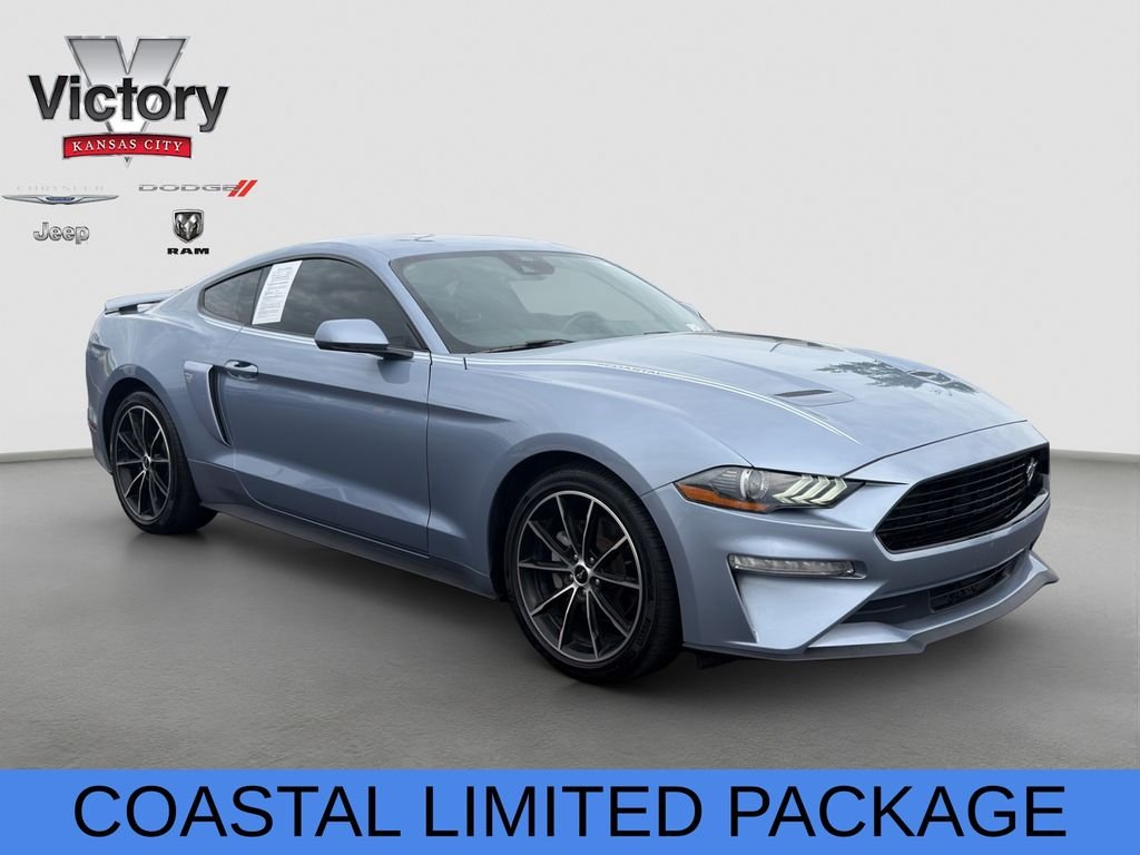 2022 Ford Mustang EcoBoost Coupe Premium's photo