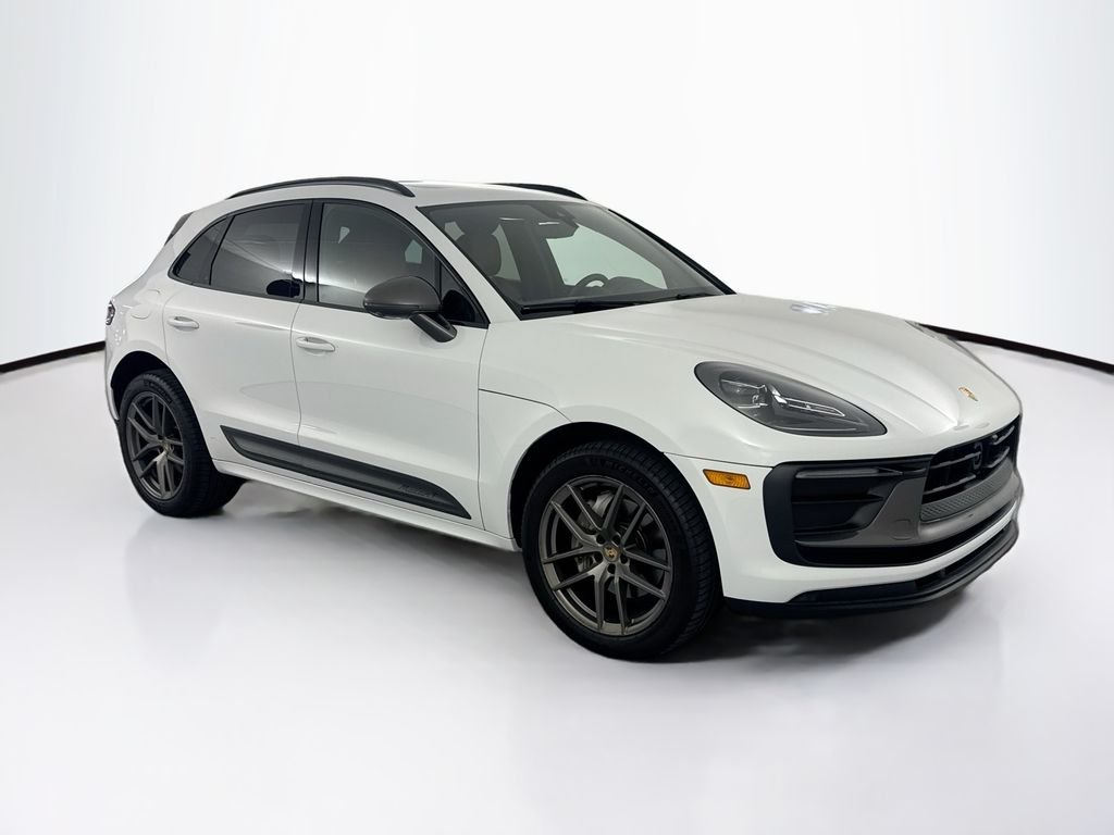 Used 2023 White Porsche T image 3