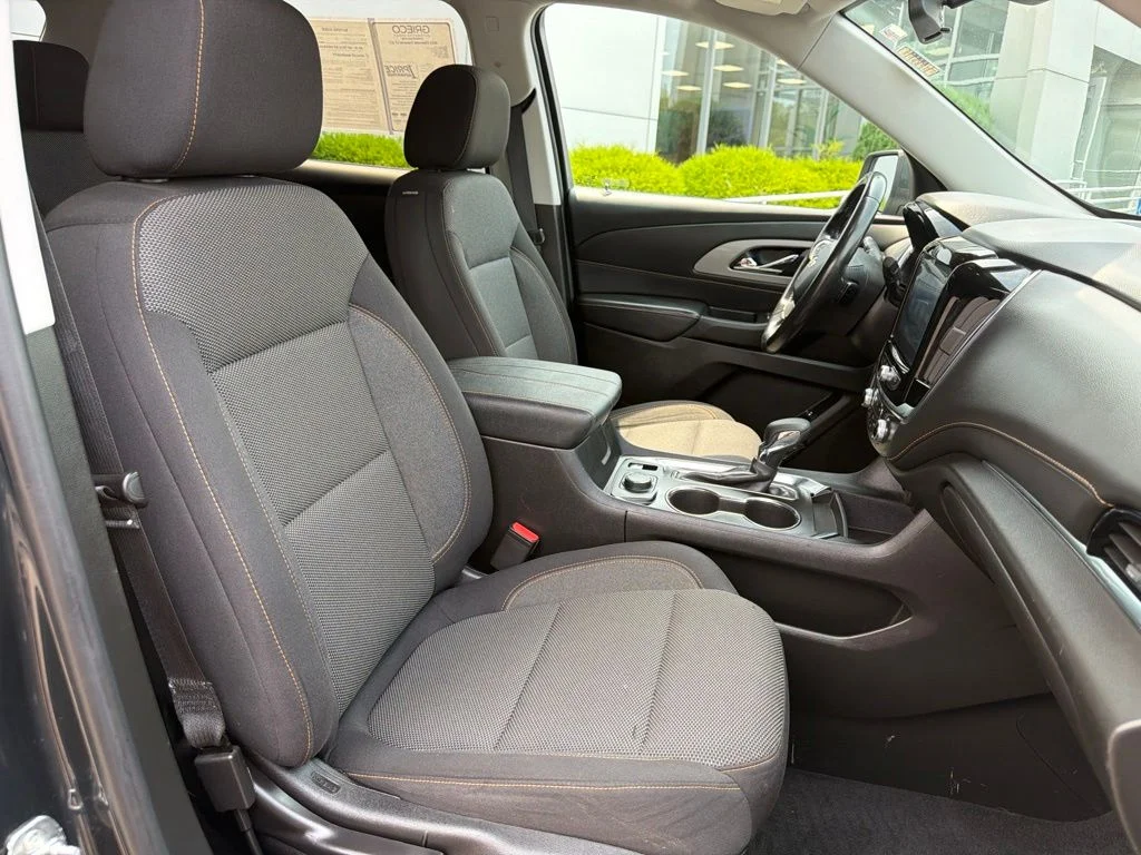 Used 2021 Gray Chevrolet LT image 21