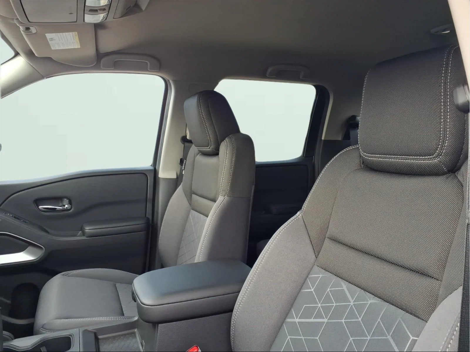 New 2026 Glacier White Nissan Crew Cab SV image 15