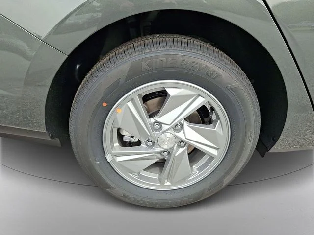 New 2026 Gray Hyundai SE image 6