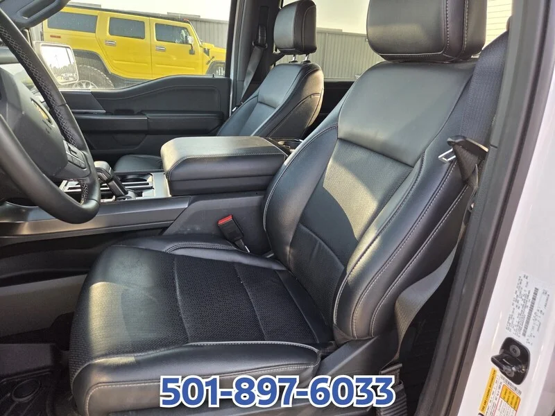 Used 2025 Oxford White FORD LARIAT image 6