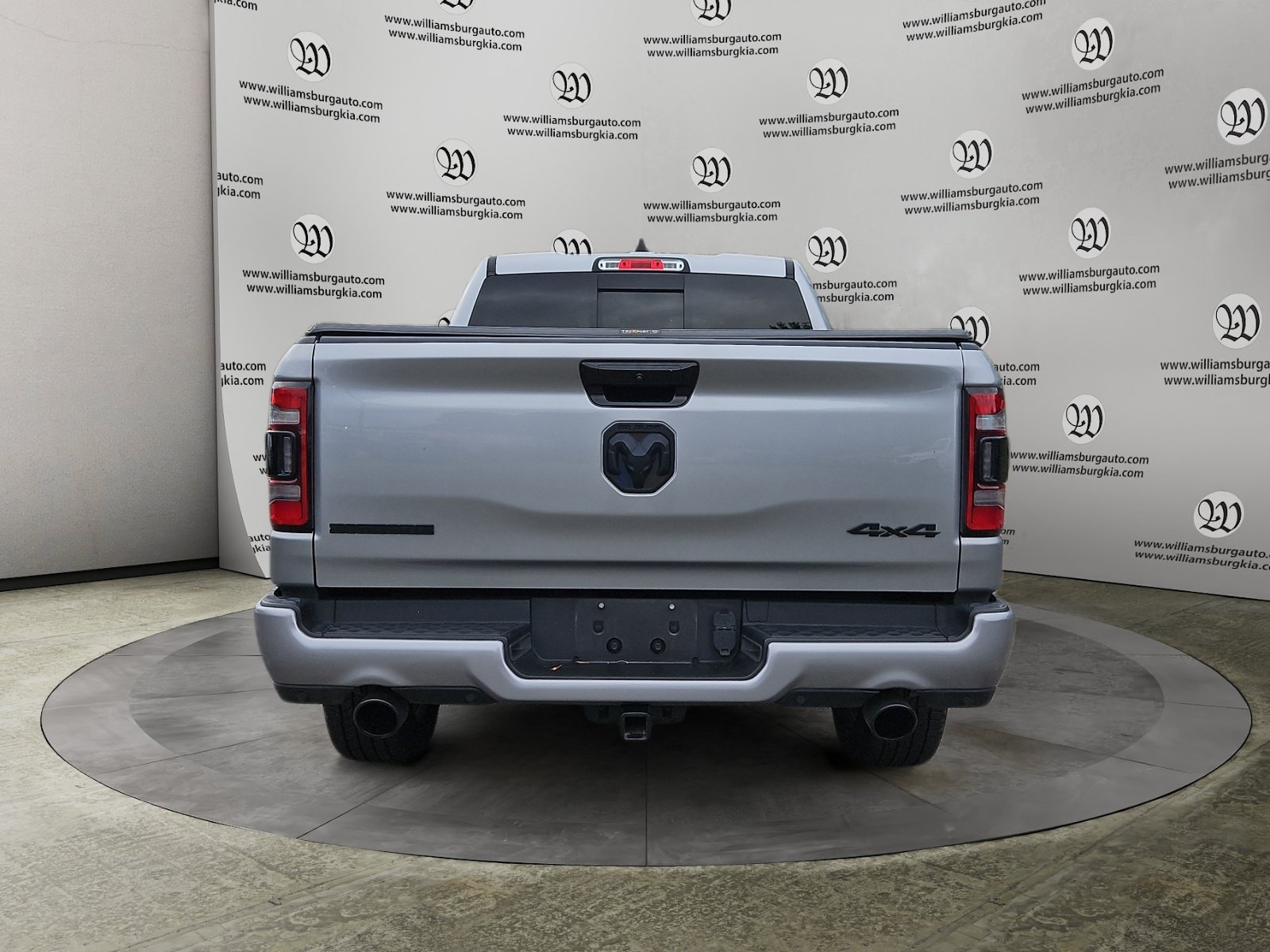 Used 2024 Silver Ram Big Horn/Lone Star image 4