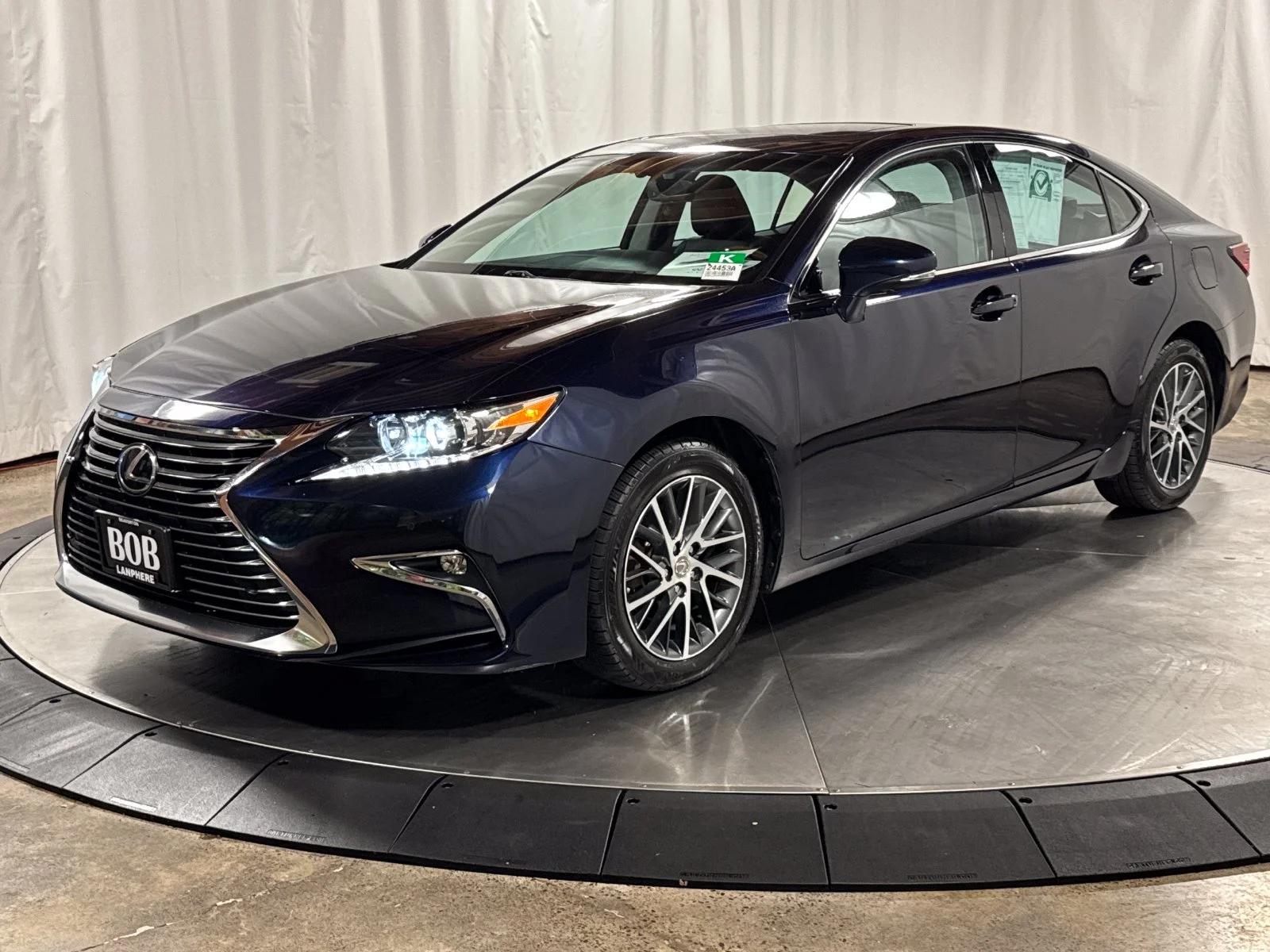 2016 Lexus ES