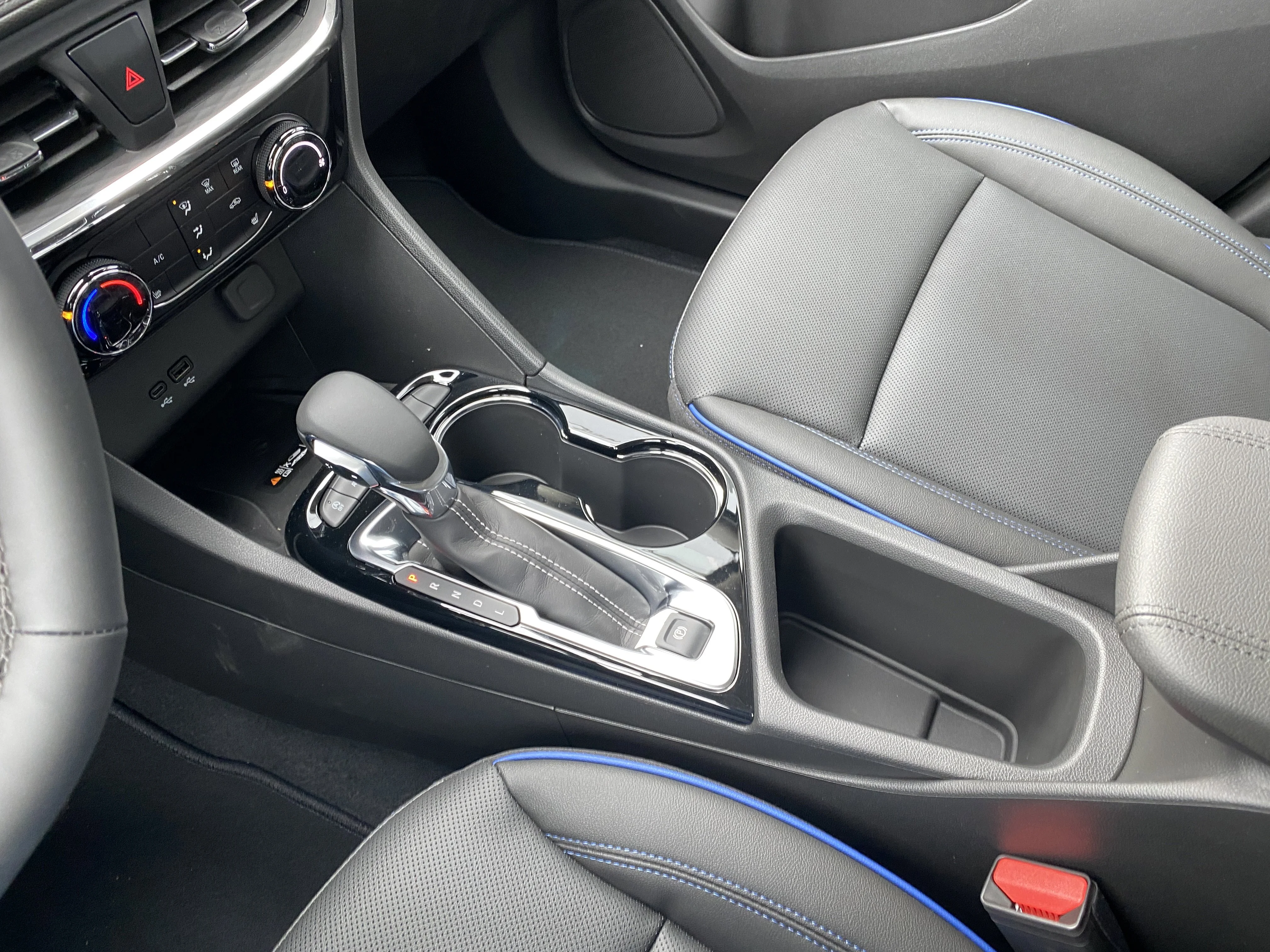 New 2026 Summit White Buick Sport Touring image 23
