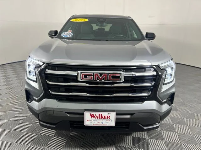 Used 2025 Silver GMC Elevation image 2