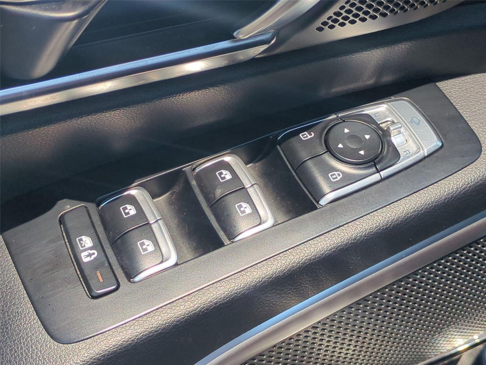 Used 2024 Ebony Black Kia EX image 31