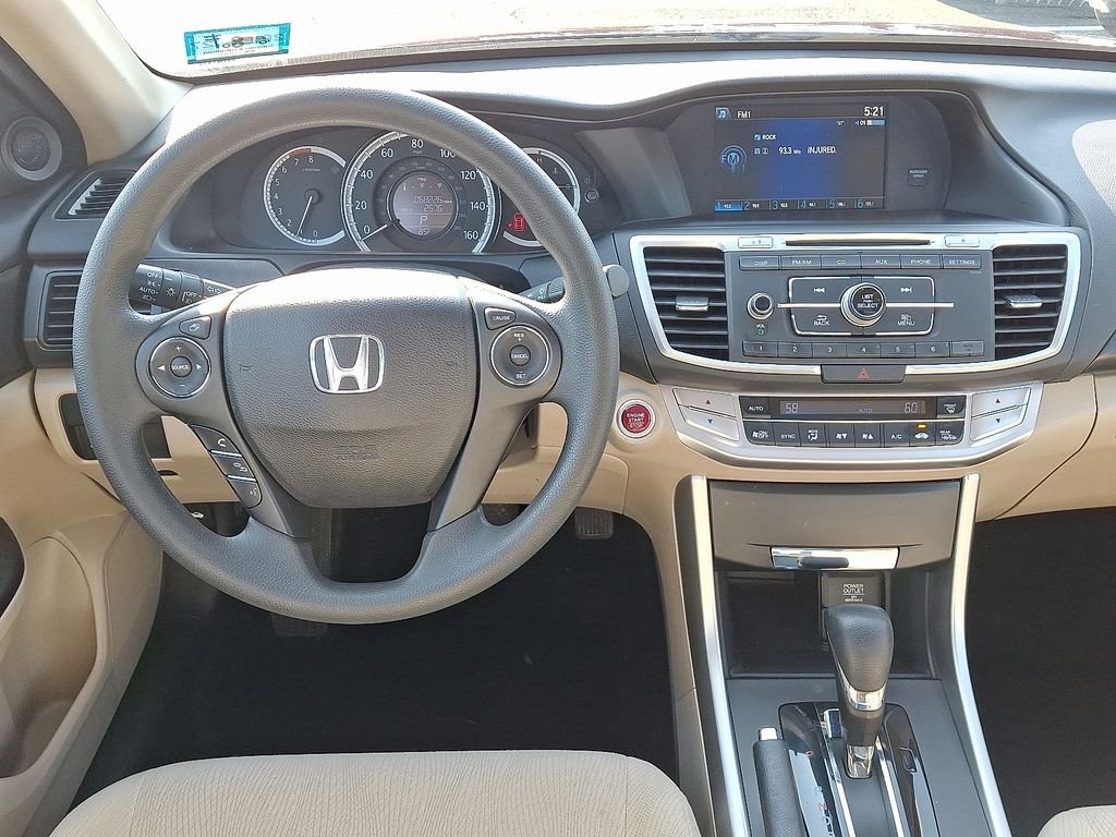 Used 2014 Red Honda EX image 12