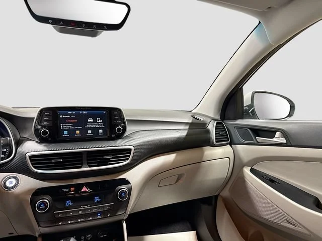 Used 2020  Hyundai Sport image 21