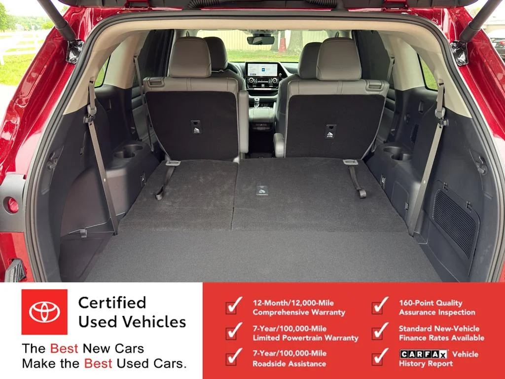 Used 2026 Ruby Flare Pearl Toyota Hybrid XLE image 12