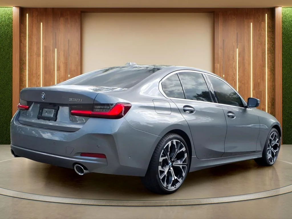 Used 2025 Gray BMW 330i image 33