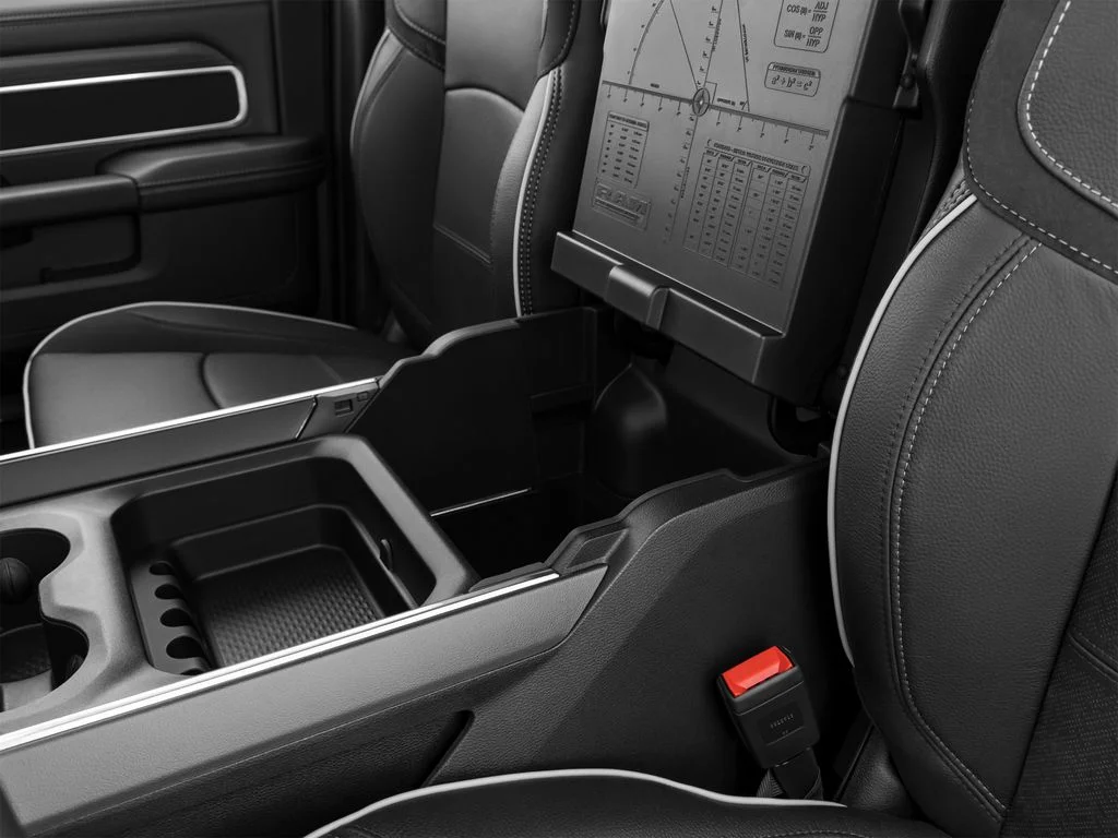 2026 RAM 2500 Laramie - Photo 20