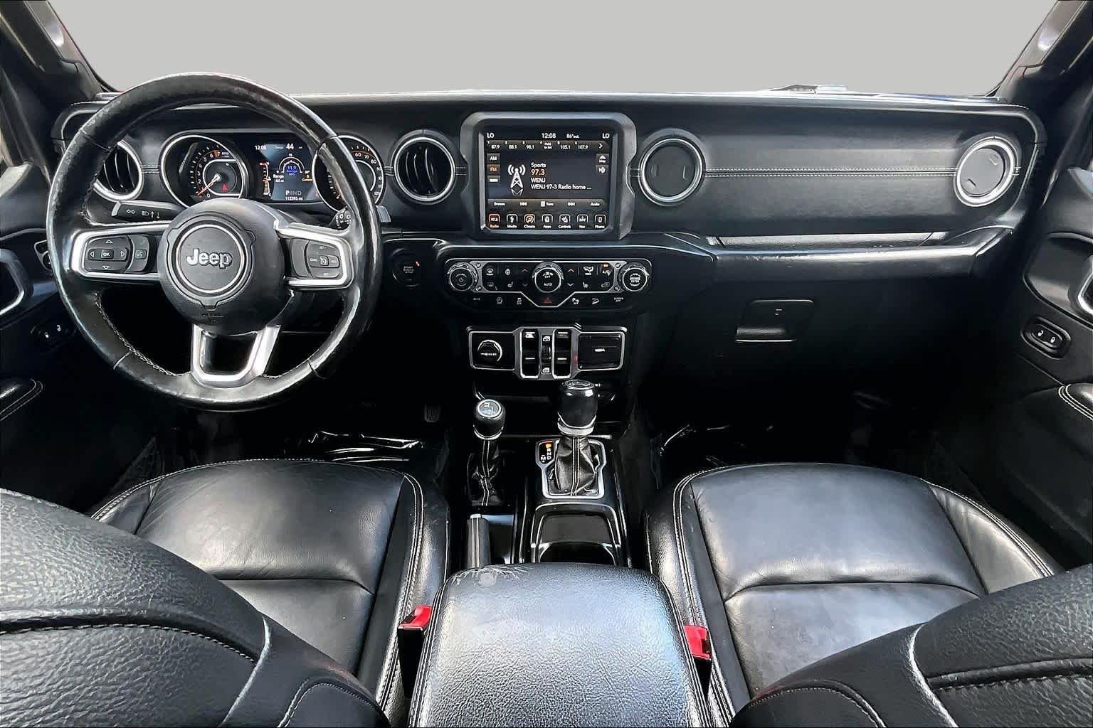 Used 2018 Granite Crystal Metallic Clearcoat Jeep Sahara image 15