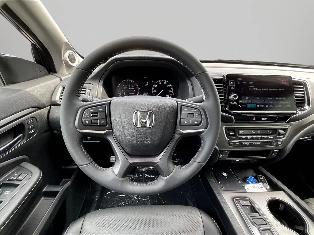 New 2026 Crystal Black Pearl Honda RTL image 10