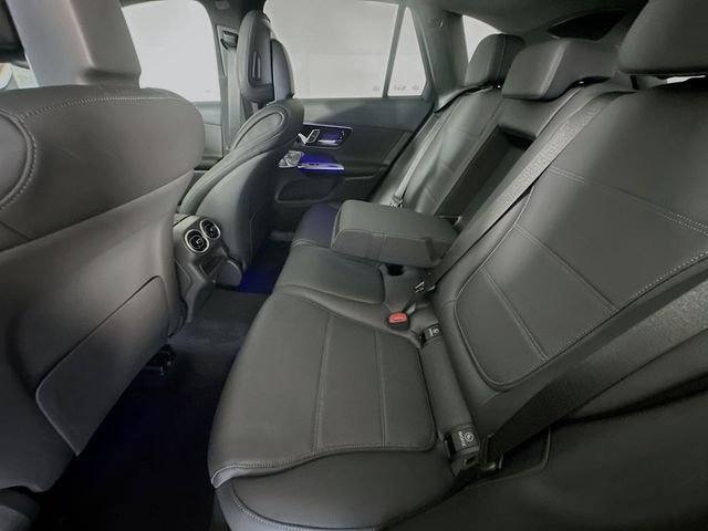New 2026 Black Mercedes-Benz GLC 300 image 25