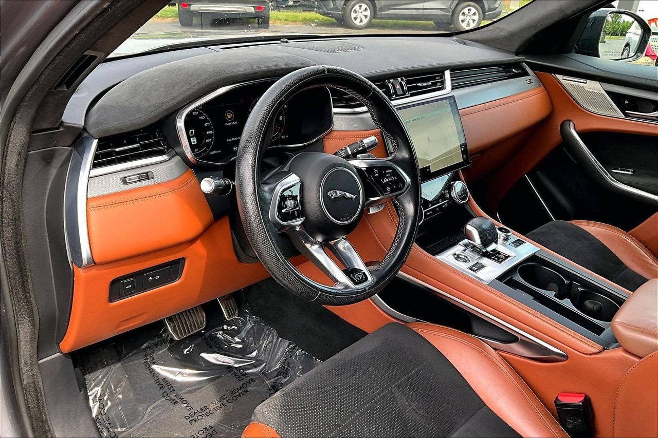Used 2021 Hakuba Silver Jaguar SVR P550 AWD Automatic image 18