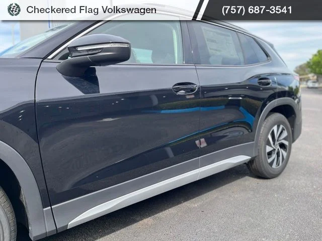 New 2026 Black Volkswagen 2.0T S image 3