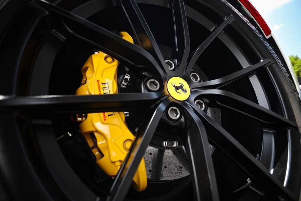 Certified Used 2019 Bianco Italia Ferrari Base image 16