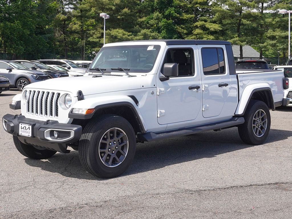 Used 2023 White Jeep Overland image 5