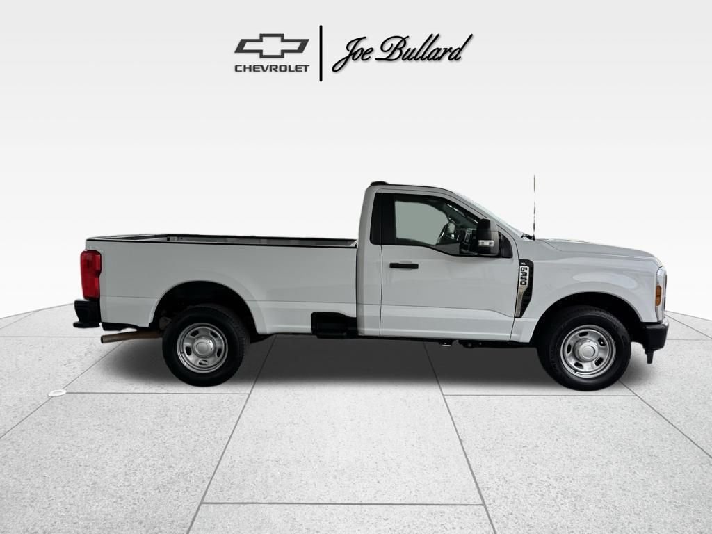 Used 2024 White Ford XL image 7