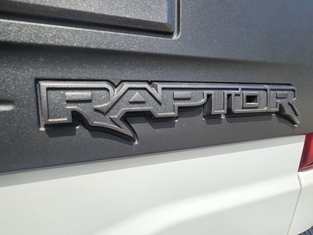Used 2022 White Ford Raptor image 18