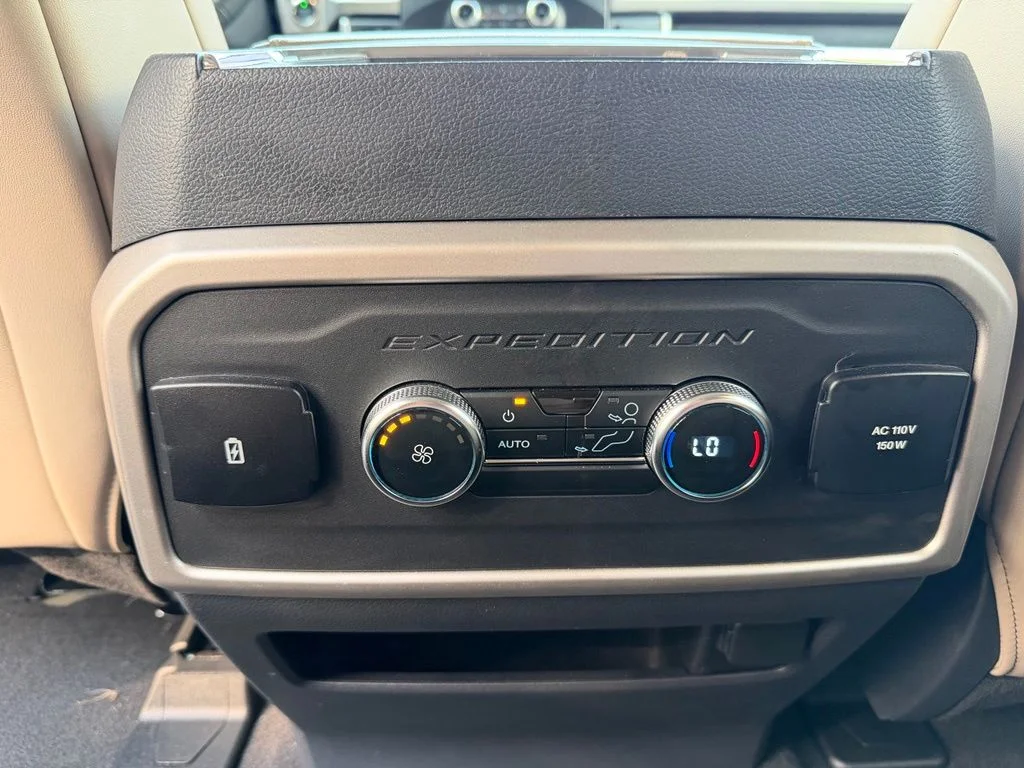 Certified Used 2024 Green Ford XLT image 24