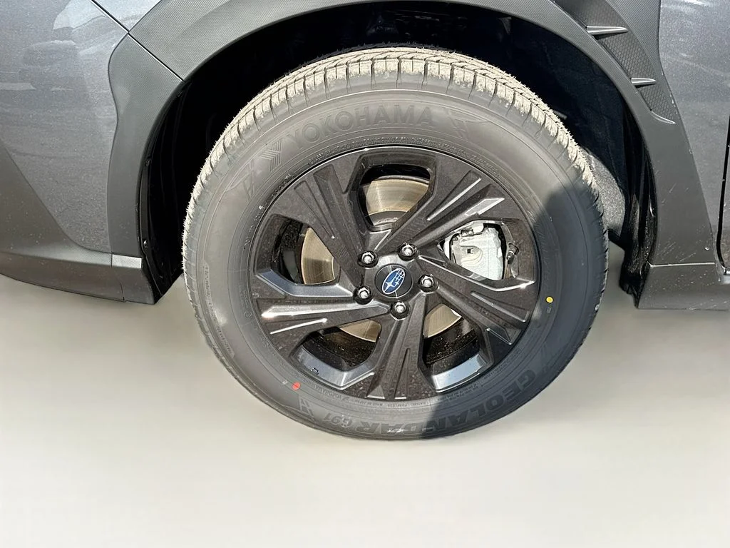 New 2026 MAGNETITE GRAY PEARL Subaru Base image 37