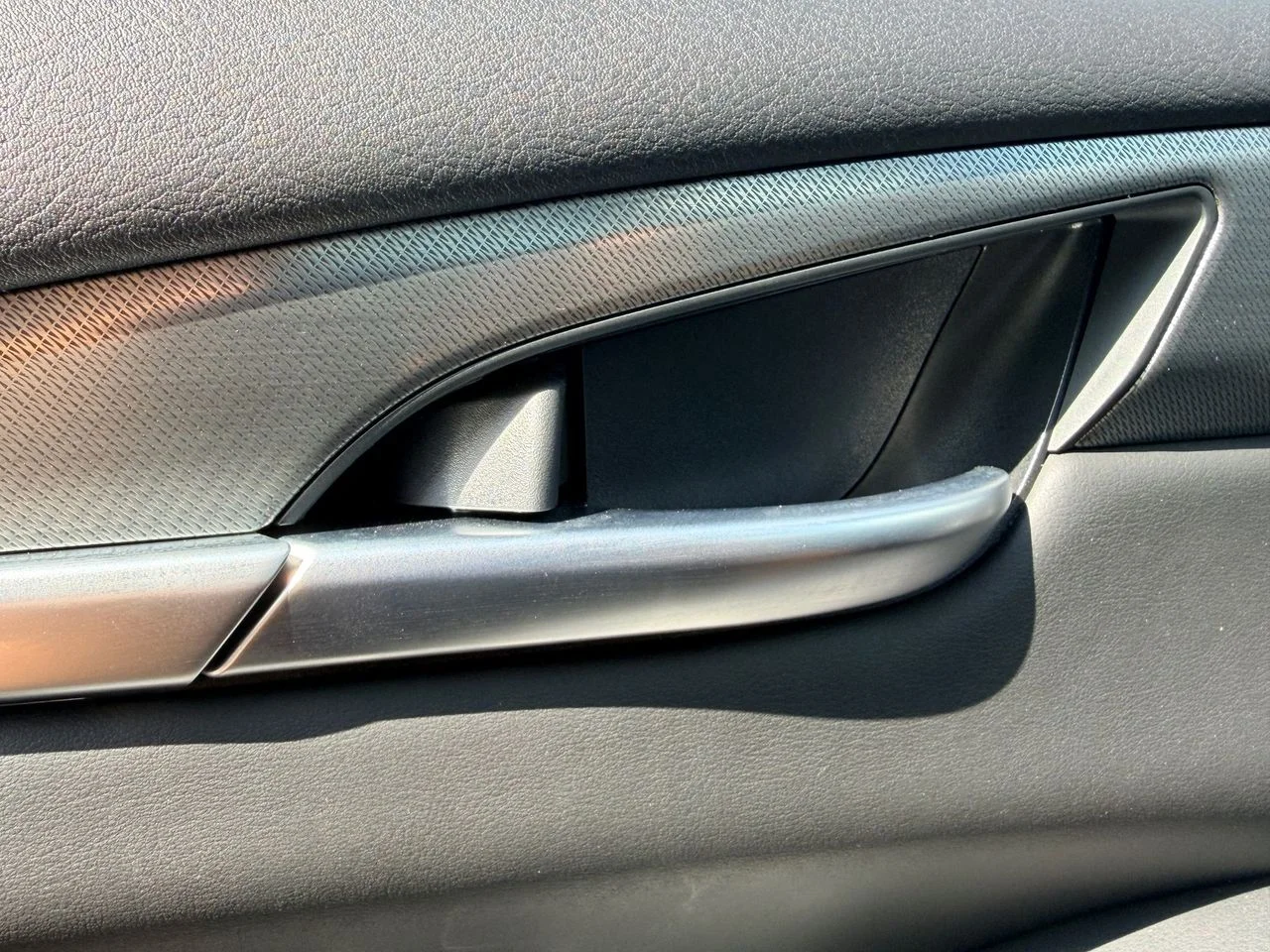 New 2027 RADIANT WHITE INFINITI Luxe FWD image 17