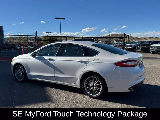 Used 2016 White Ford SE image 3