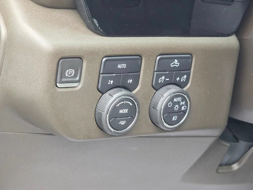 Used 2024 Slate Gray Metallic Chevrolet RST image 8