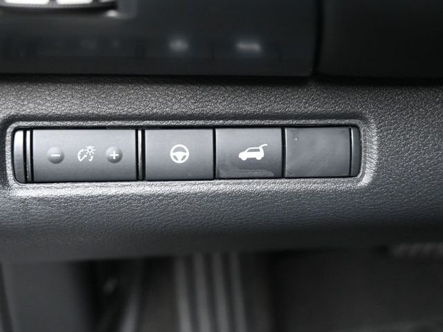 Used 2025 Gray Nissan SL image 21