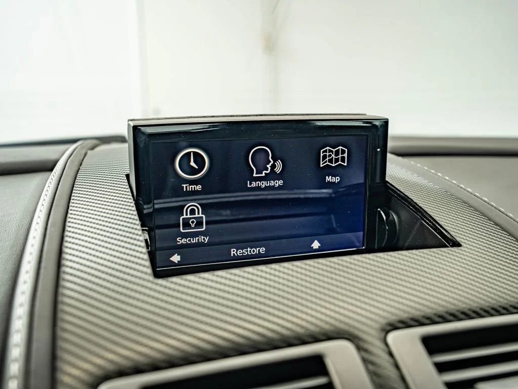 Used 2015 Skyfall Silver Aston Martin  image 29
