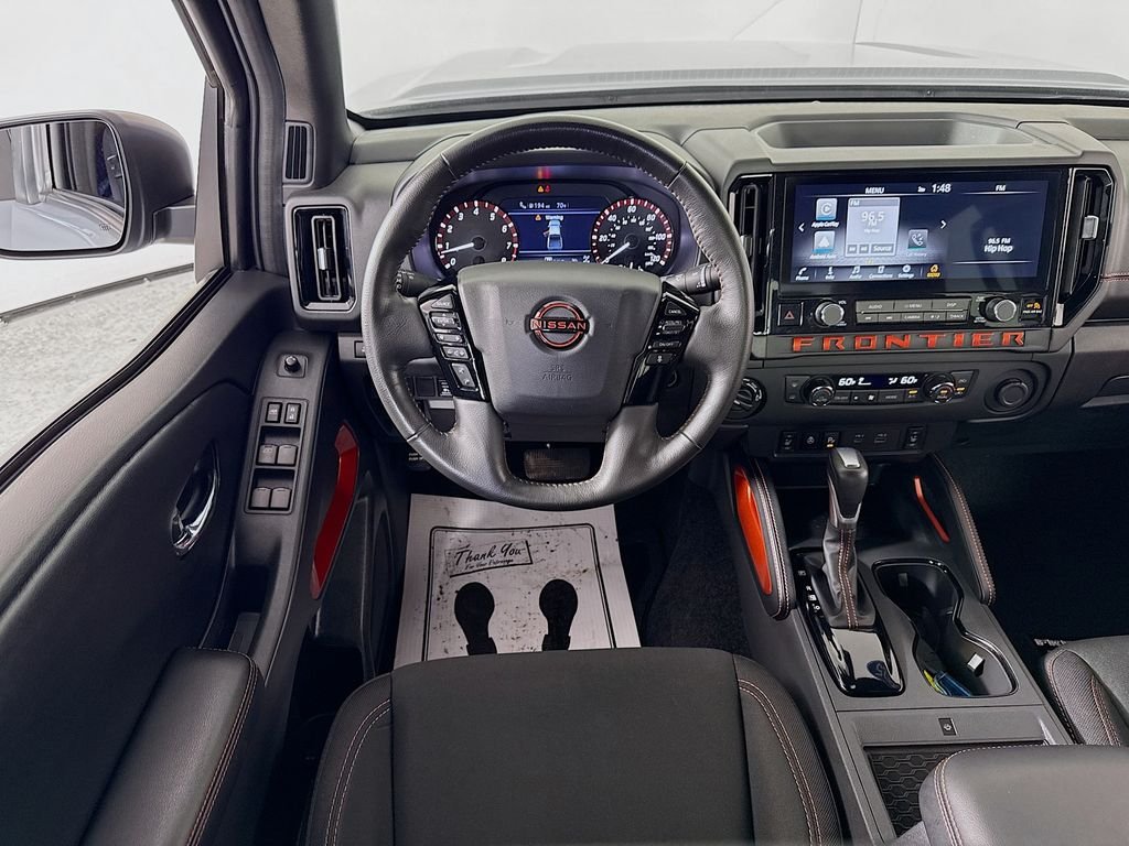Used 2025 Boulder Gray Pearl Nissan PRO-4X image 3