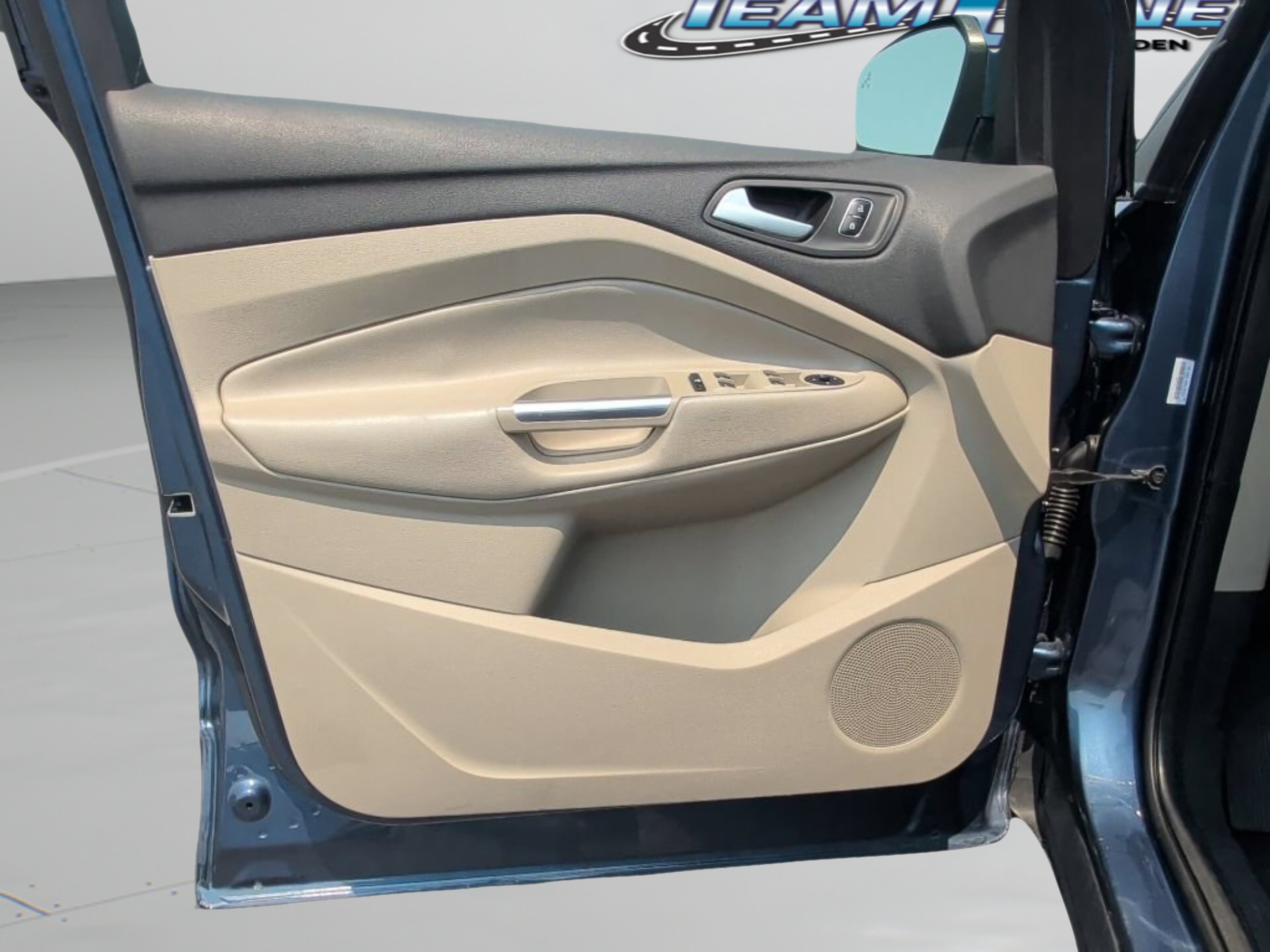 Used 2018 Blue Metallic Ford SEL image 17