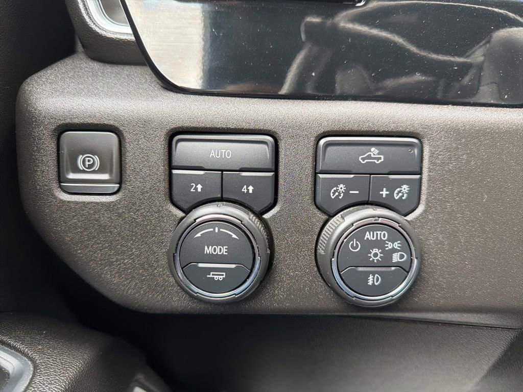 Used 2024 Black Chevrolet RST image 20