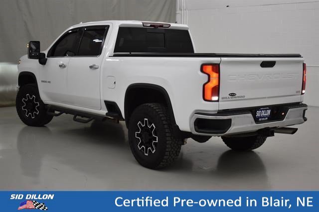 Used 2024 Summit White Chevrolet LTZ image 15