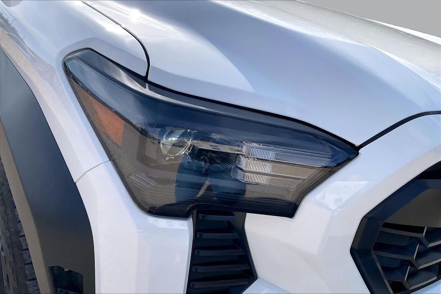 Used 2026 Ice Cap Toyota TRD Off Road Hybrid image 27