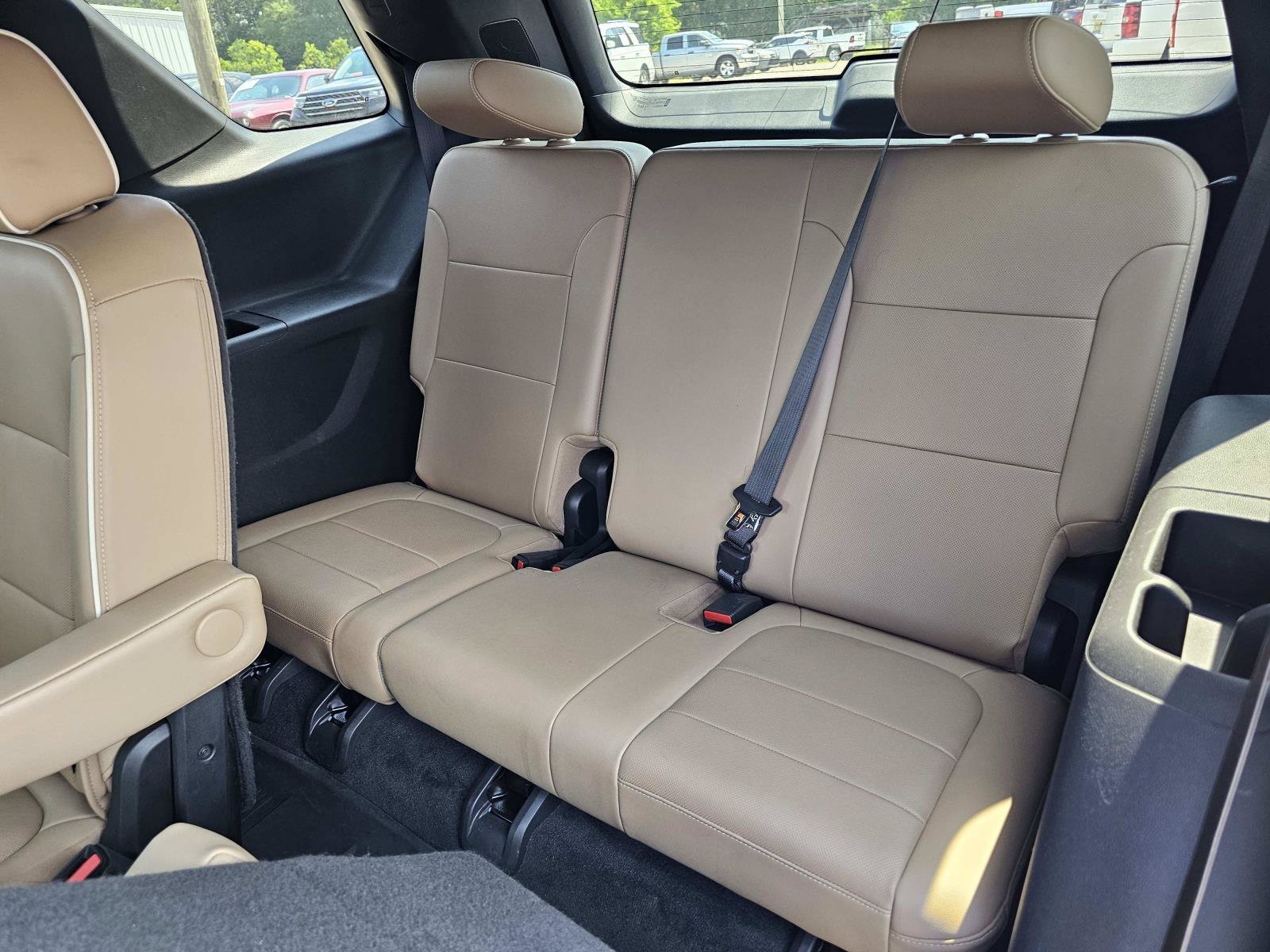 Used 2022 Summit White Chevrolet Premier image 36