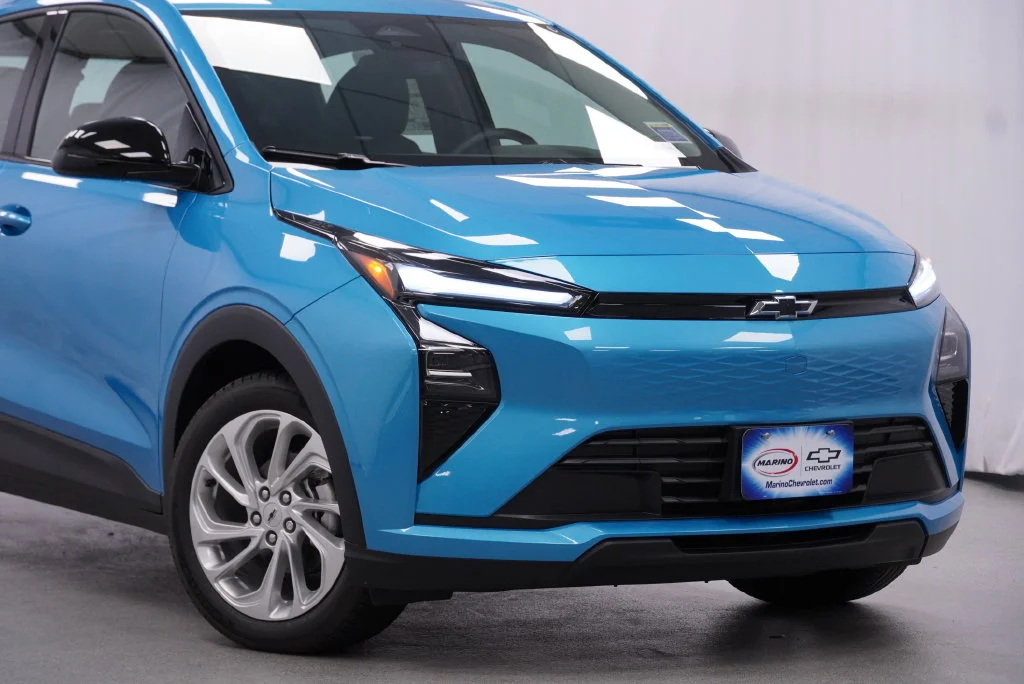 New 2027 Marina Blue Metallic Chevrolet LT image 9