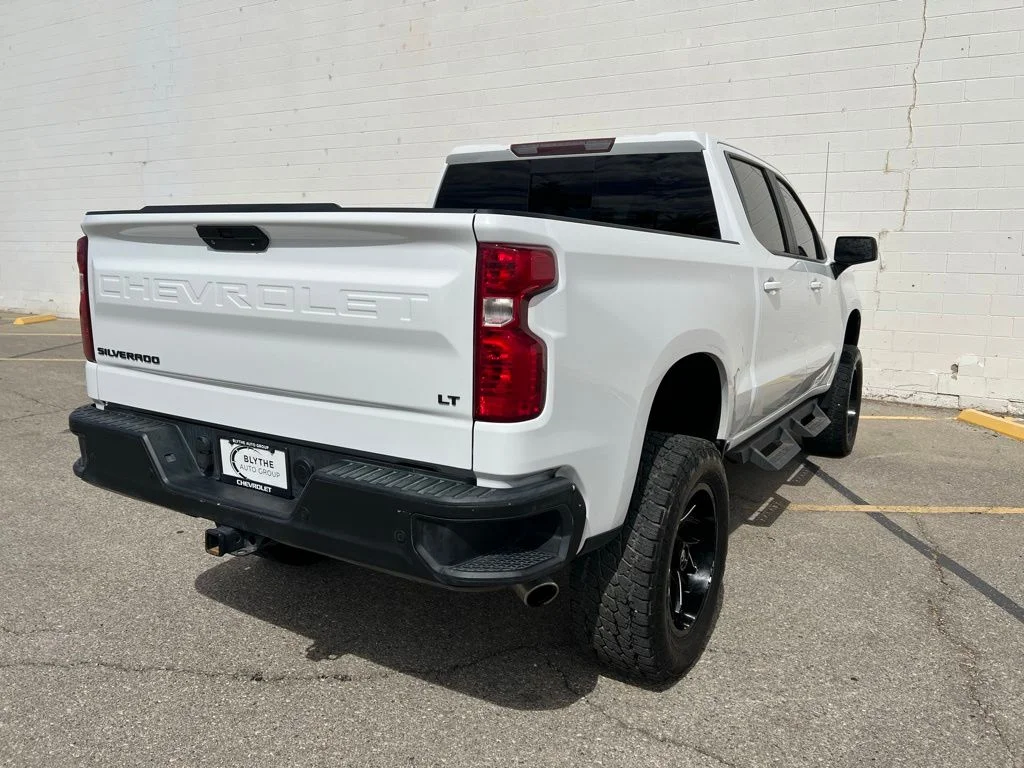 Used 2021 Summit White Chevrolet LT image 6
