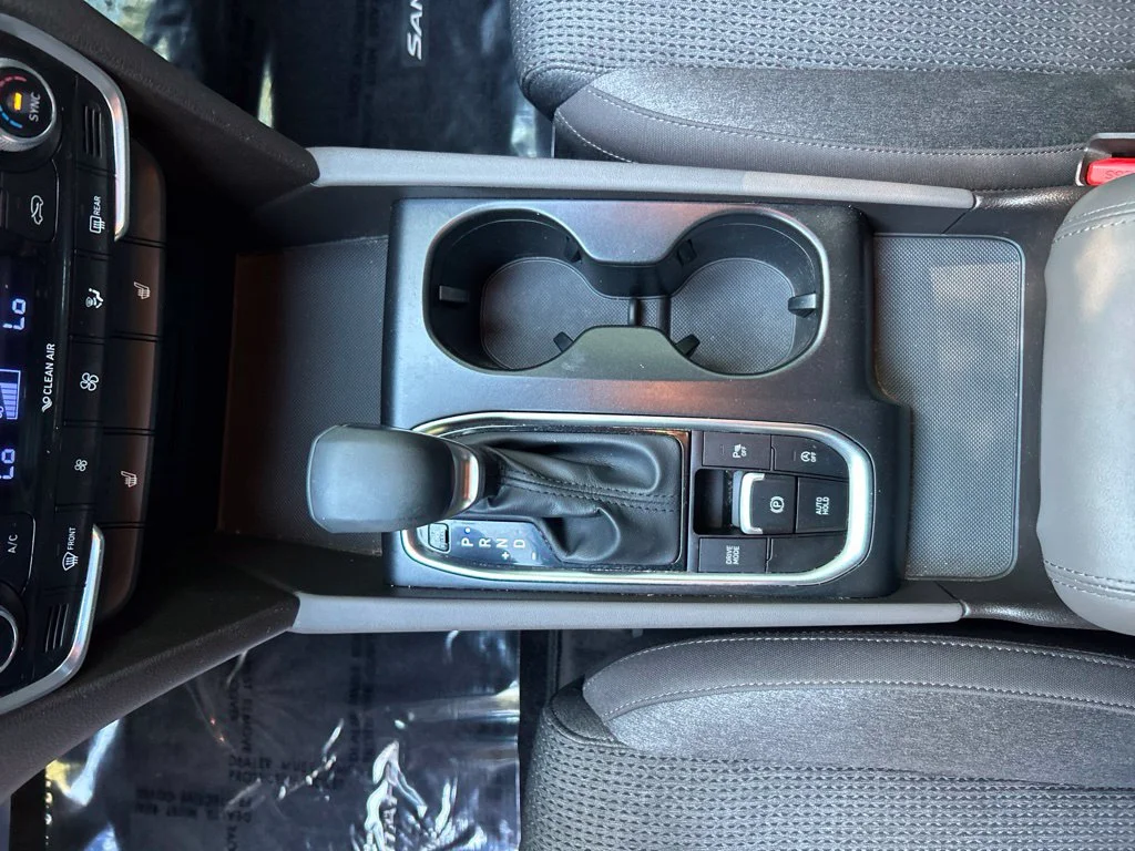 Used 2019 Orange Hyundai SEL Plus image 17