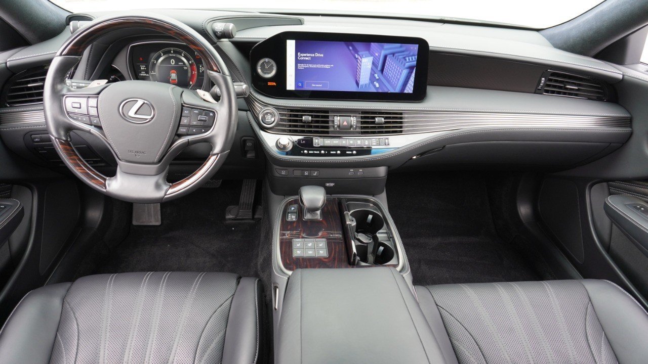 Certified Used 2023 EMINENT WHITE PEARL Lexus LS 500 image 28