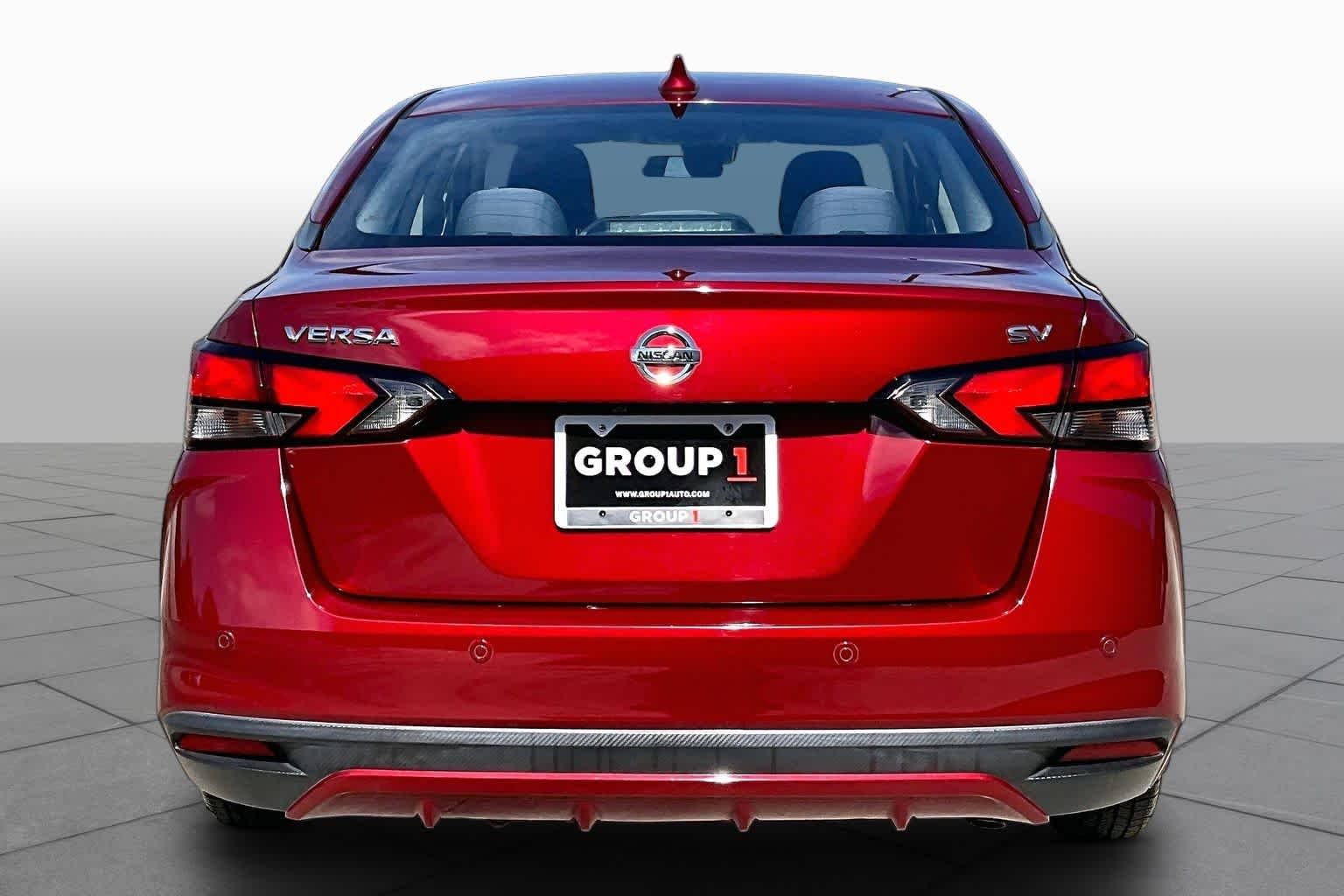 Used 2020 Scarlet Ember Pearl Metallic Nissan SV image 5