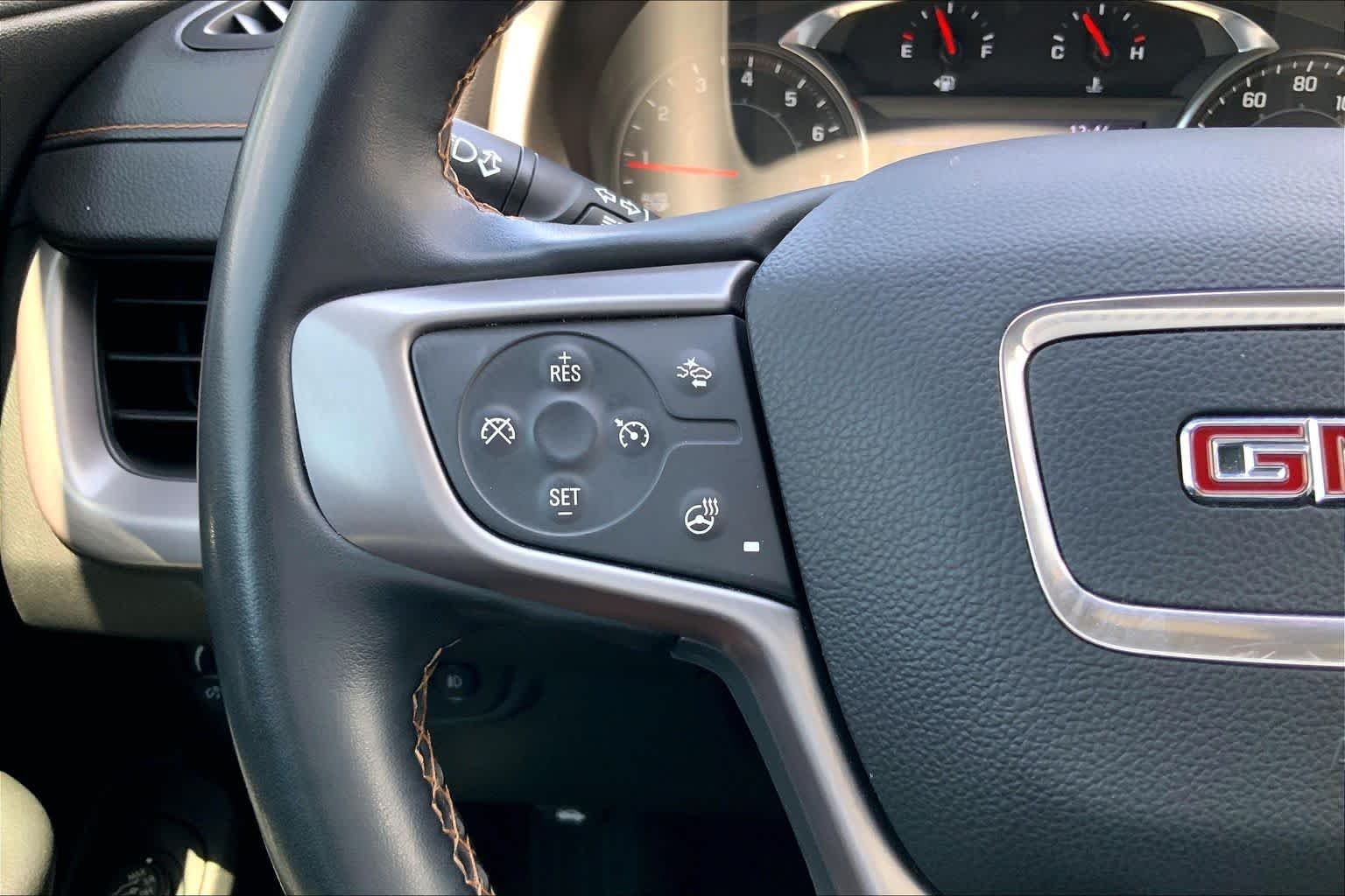 Used 2023 Sterling Metallic GMC AT4 image 24