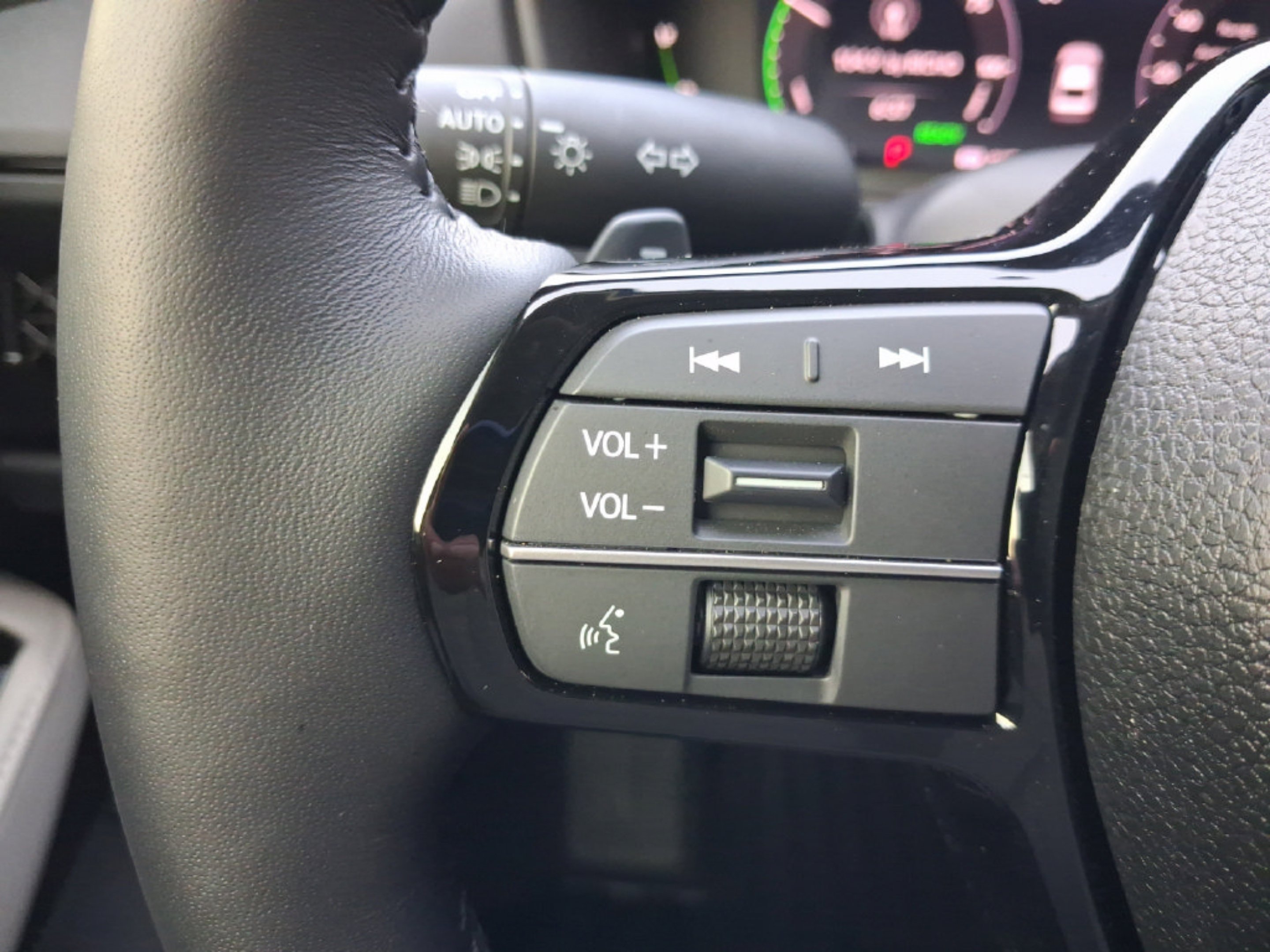 Used 2026 White Honda Touring image 22