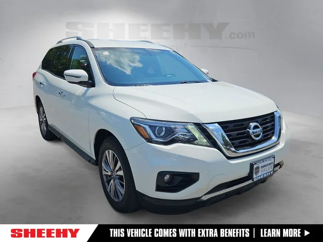 2018 Nissan Pathfinder SV