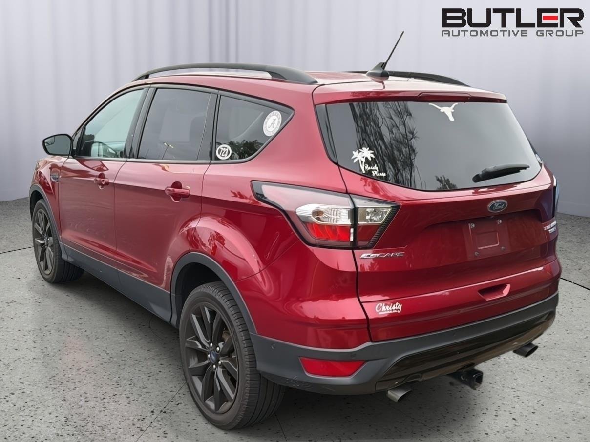 Used 2018 Ruby Red Metallic Tinted Clearcoat Ford Titanium image 5