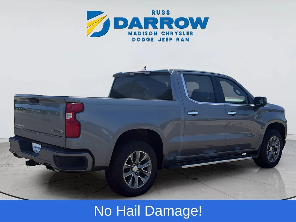 Used 2021 Gray Chevrolet High Country image 5