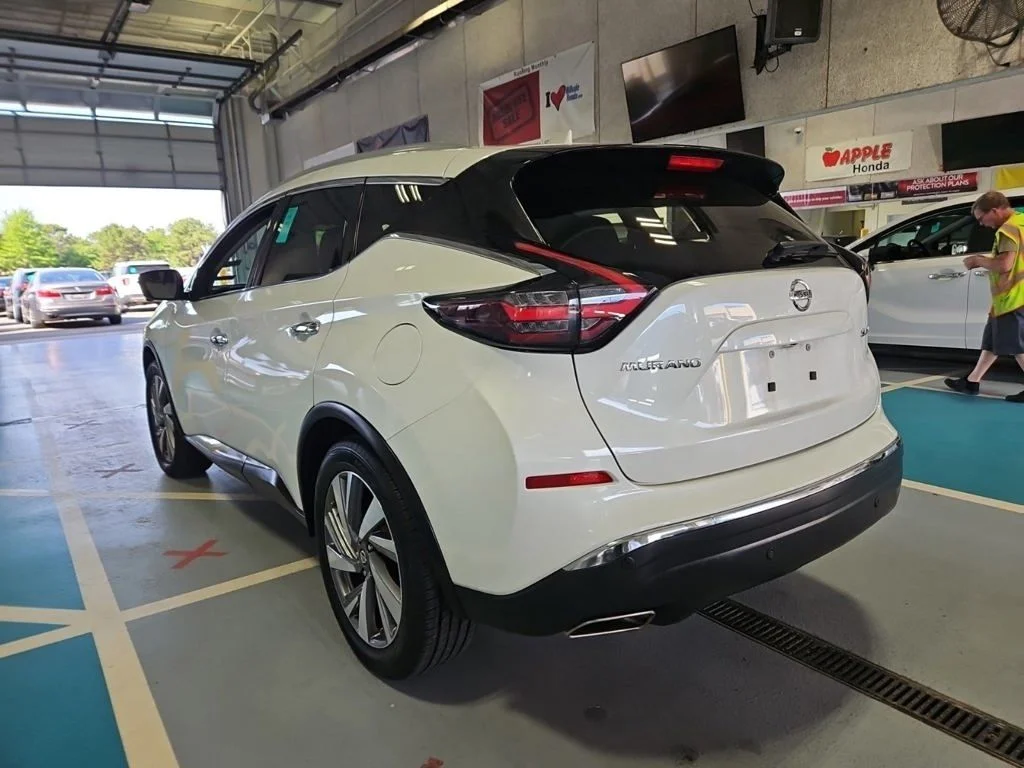 Used 2019 White Nissan SL image 14